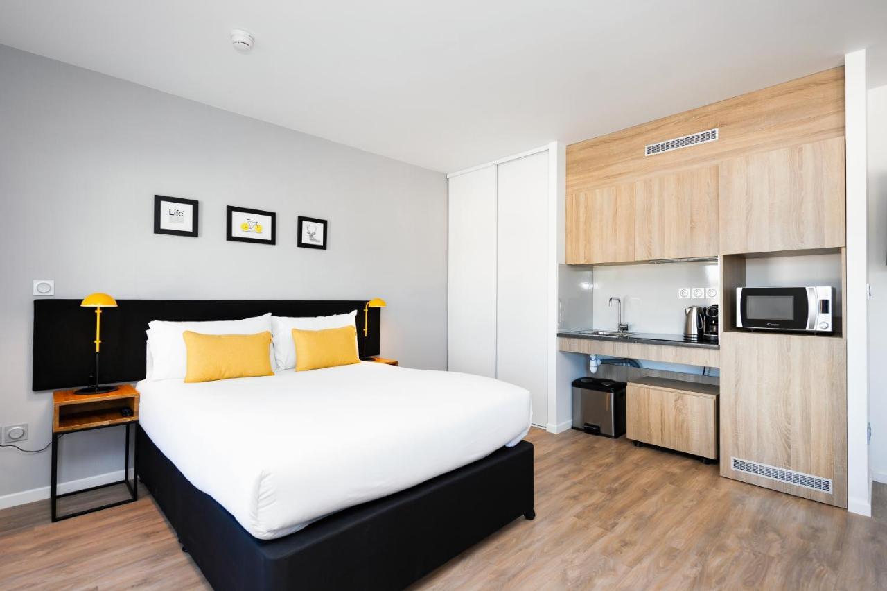 Staycity Aparthotels Near Disneyland Paris Байи-Романвилие Екстериор снимка